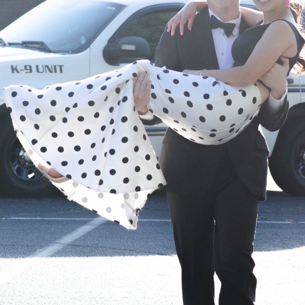 Prom dress - Picture 2 of 5